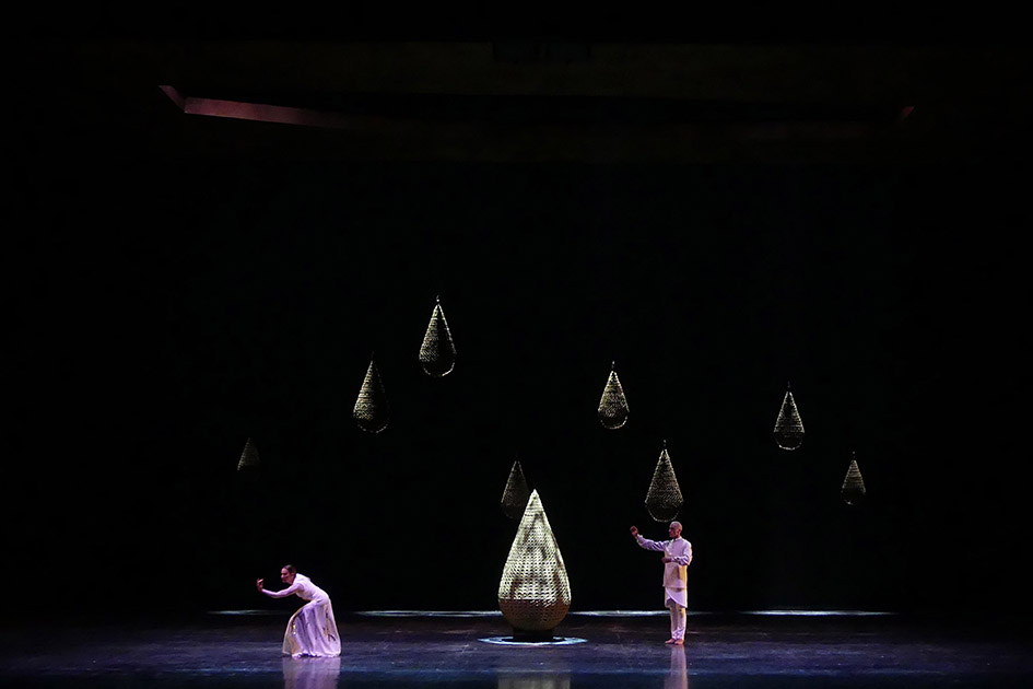 Dreams of a Traveler – A Tale from Muharraq · Ricardo Sánchez Cuerda